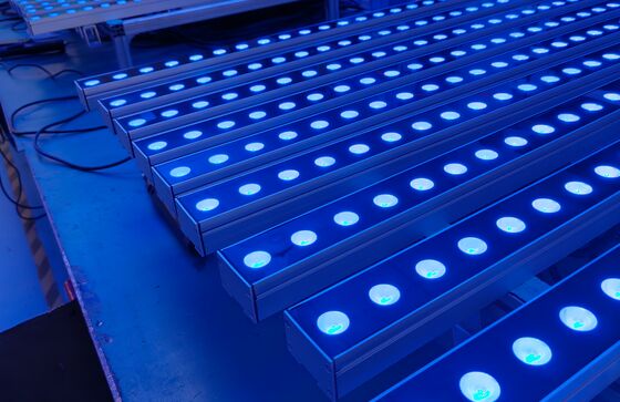 18-48W LED φώτα πλυντηρίων τοίχων με λειτουργία On off ή DMX512 λειτουργία ελέγχου Κατάλληλο για θερμοκρασίες λειτουργίας από -10C έως 40C