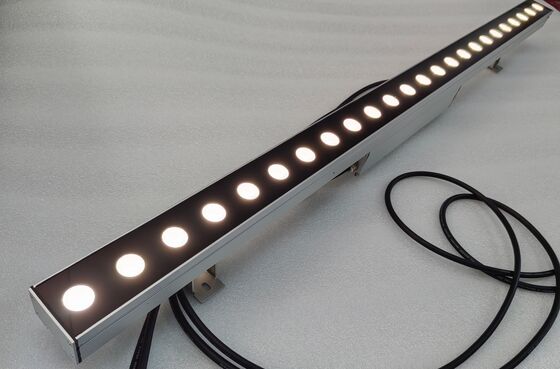 Φωτιστικά τοίχου LED Wall Washer με έλεγχο ενεργοποίησης/απενεργοποίησης ή DMX512, ισχύος 18-48W, με γωνία δέσμης 20°x60°, 30°, 60°, 90°, ιδανικά για φωτισμό προσόψεων
